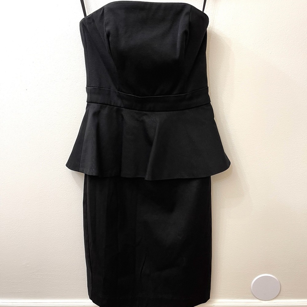 White House Black Market Strapless Cocktail Dress With Peplum Size 00 - Picture 3 of 7